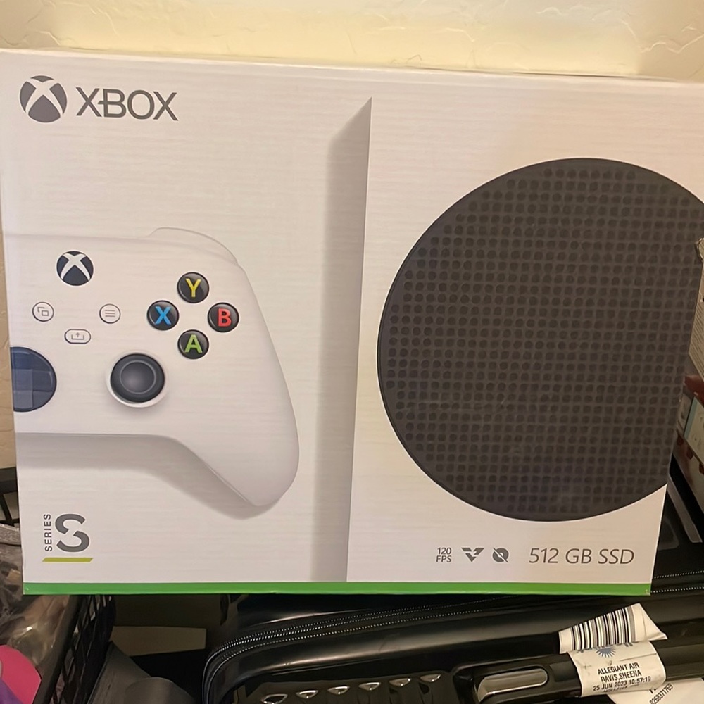 New unopened xbox series s 512 gv80 ssd